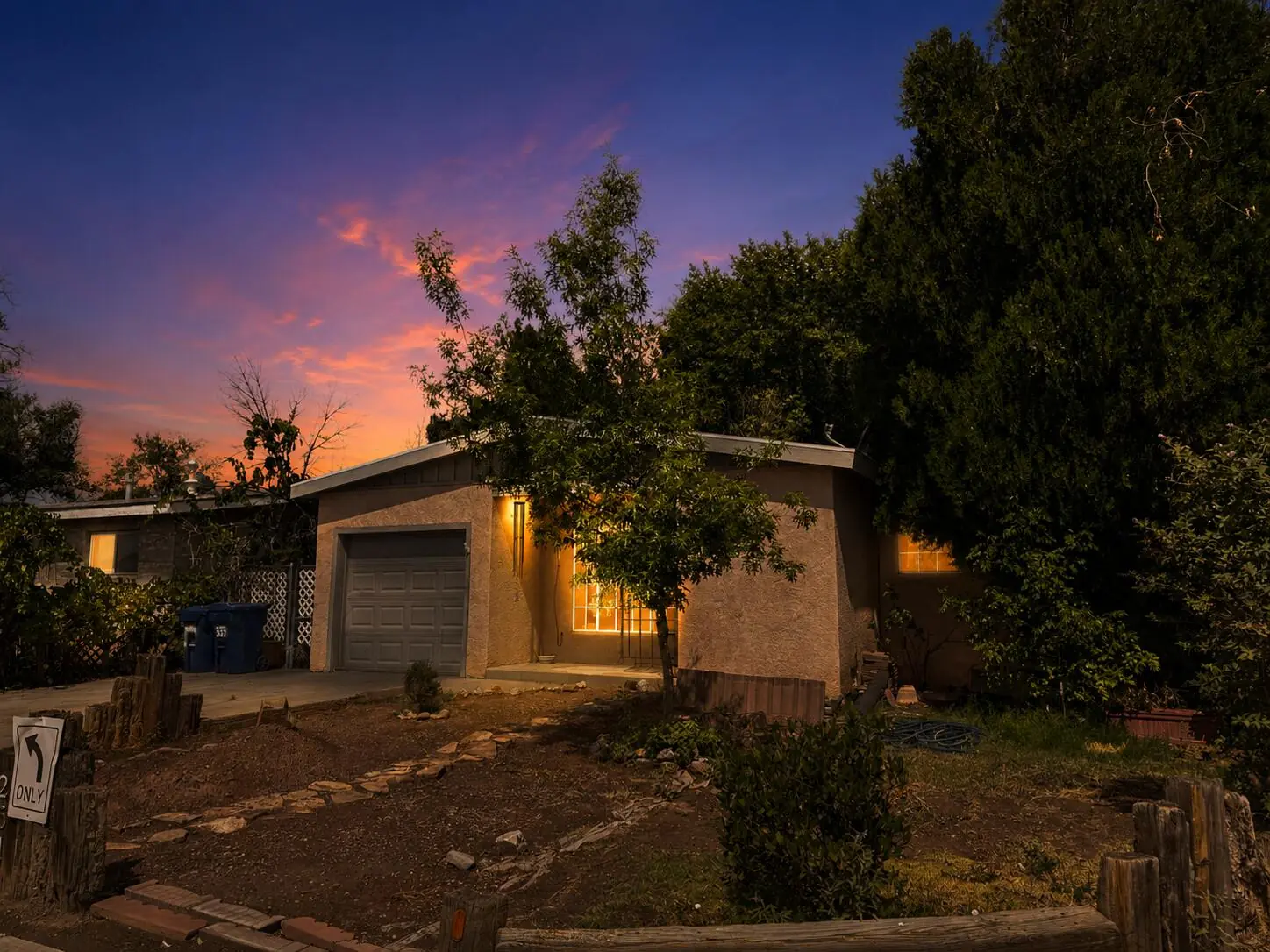 251 Luna Avenue NE
