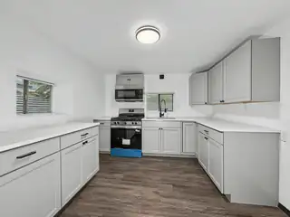 2800 Duranes Road NW 