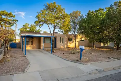 4712 Delamar Avenue NE, Albuquerque