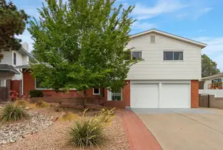 1804 Rita Drive NE 