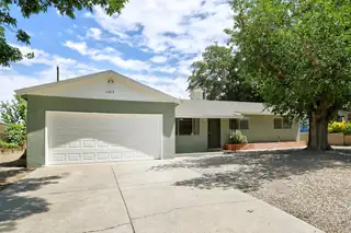 12813 Turquoise Avenue NE 