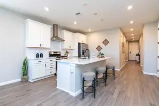 3305 Wolf Tail Loop NE 