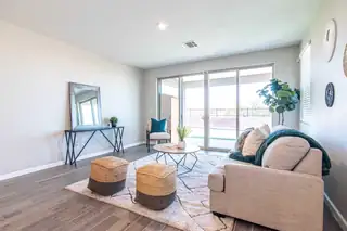 3305 Wolf Tail Loop NE 