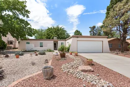 6436 Colleen Avenue NE, Albuquerque