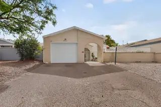 4832 Platinum Loop NE 