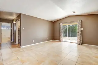 4862 Platinum Loop NE 