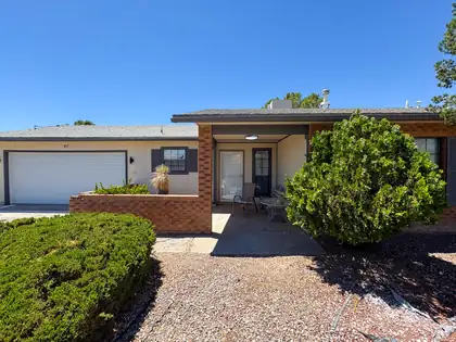 877 Arkansas Street SE, Rio Rancho