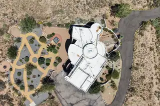 10901 Elena Drive NE 