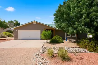 2405 Flagstone Road NE 