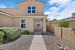 5005 Mira Vista Drive NE 