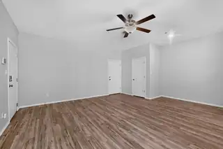 1504 Gulfstream Drive SE 