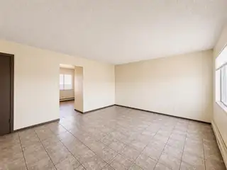 703 Lucero Avenue 