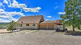 8 Troxel Lane 