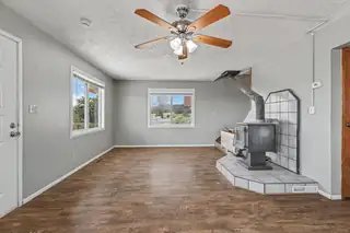 8 Troxel Lane 