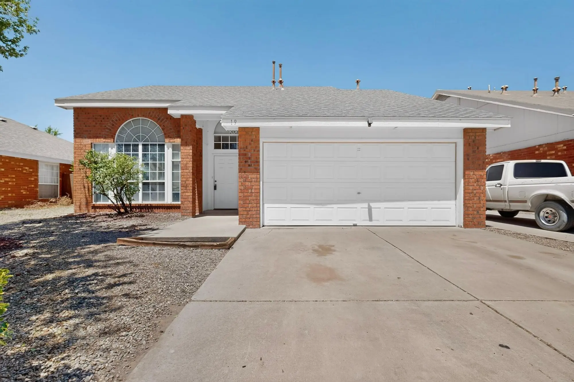 19 Buckbrush Place