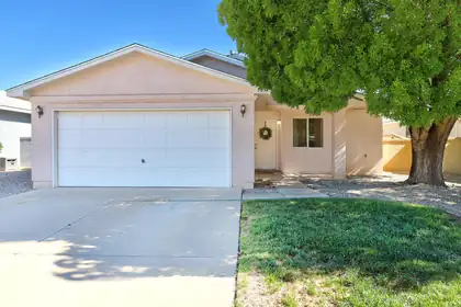 505 Cimarron Meadows Drive NE, Rio Rancho