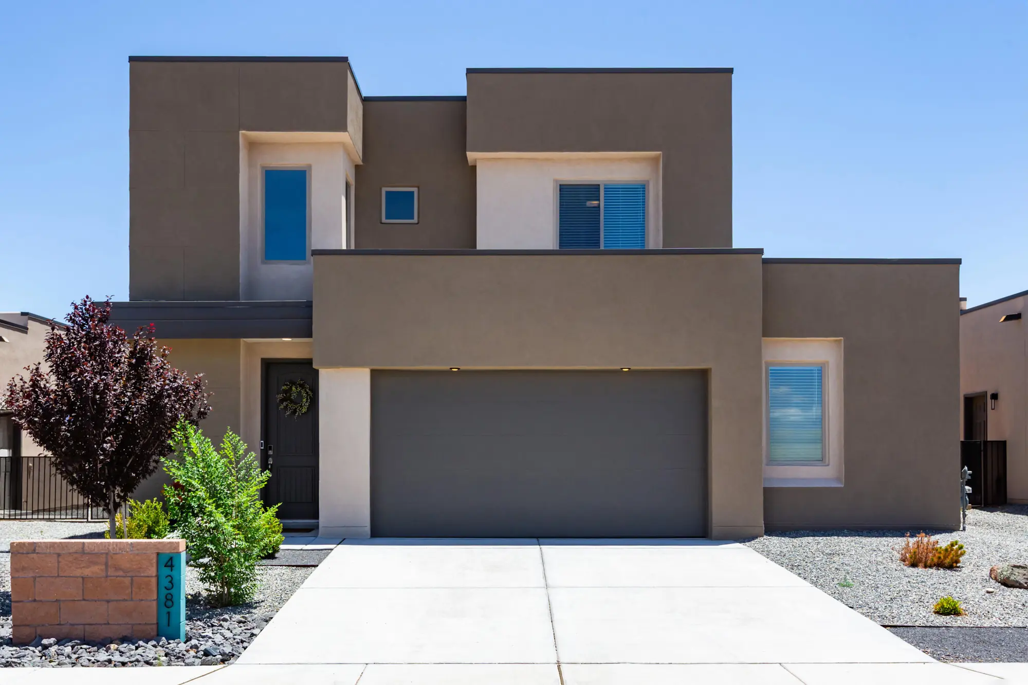 4381 Lauren Loop NE