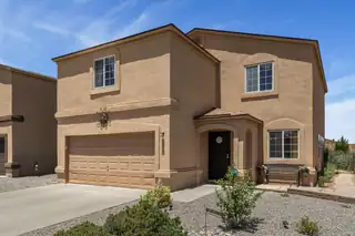 1813 Sierra Norte Loop NE 