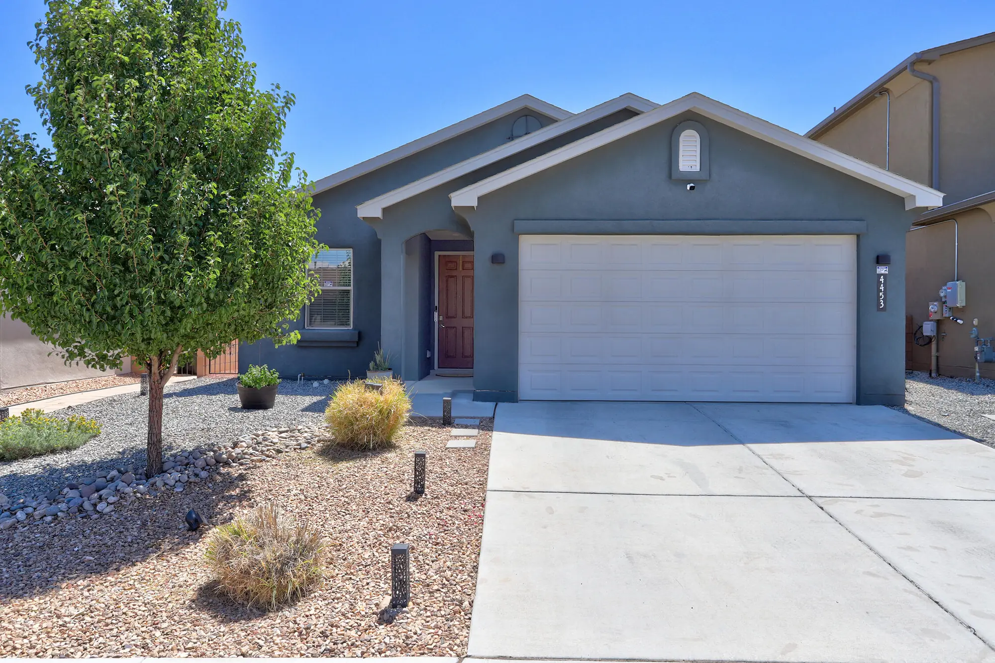 4453 Golden Eagle Loop NE