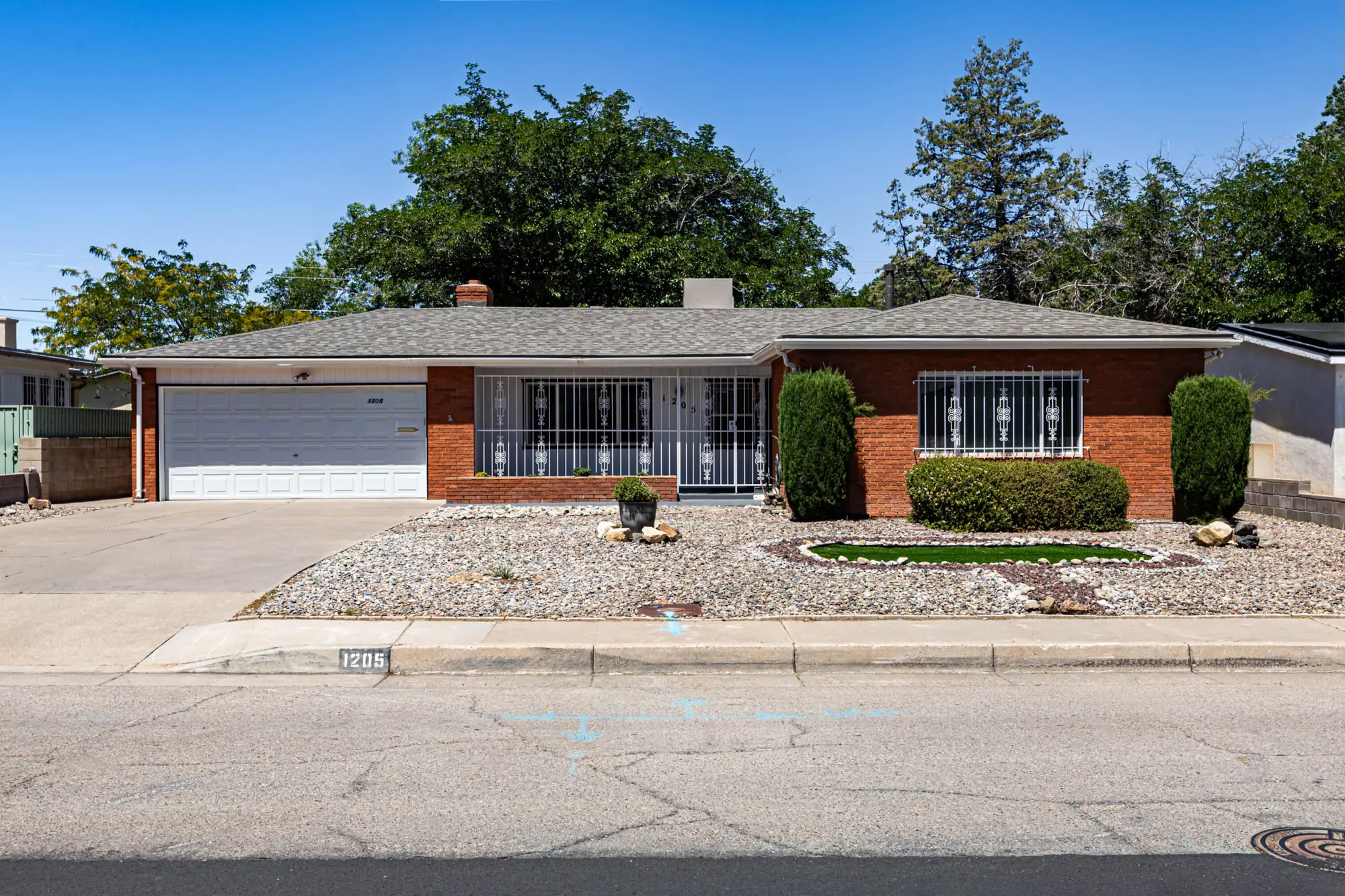 1205 Espanola Street NE