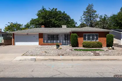 1205 Espanola Street NE, Albuquerque