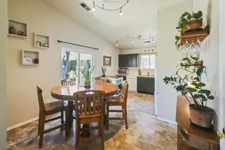 2300 Cosmos Drive SW 