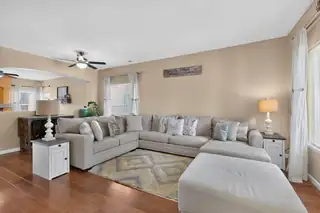 2522 Avenida Castellana SE 