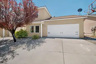 5758 Pinon Altos Road NW 