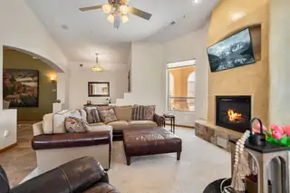 323 Nuevo Hacienda Lane NW 