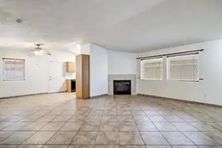 328 Via Vista Street SE 