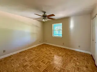 56 Pinetree Road 