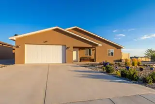 1368 Bluejay Circle 
