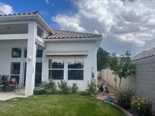 11215 Costa Del Sol NE 