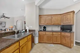 223 Sunrise Bluffs Drive 