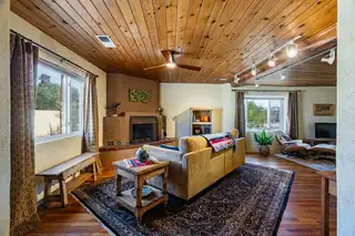 2016 Louise Avenue SW 
