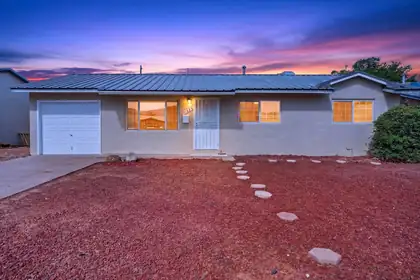 329 Mankin Street NE, Albuquerque