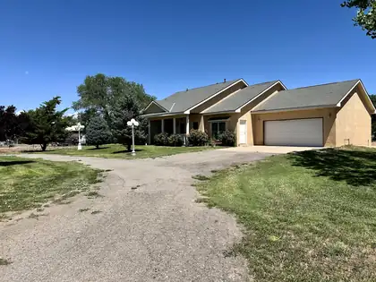 30 Bennett Road, Los Lunas