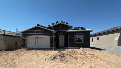 1541 Valle De Colores Street NW, Los Lunas 