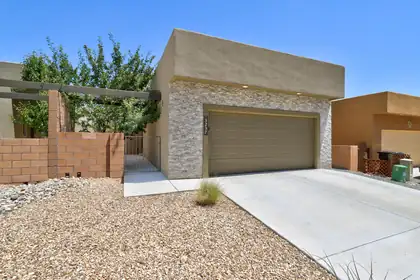 3237 Oakmount Drive SE, Rio Rancho