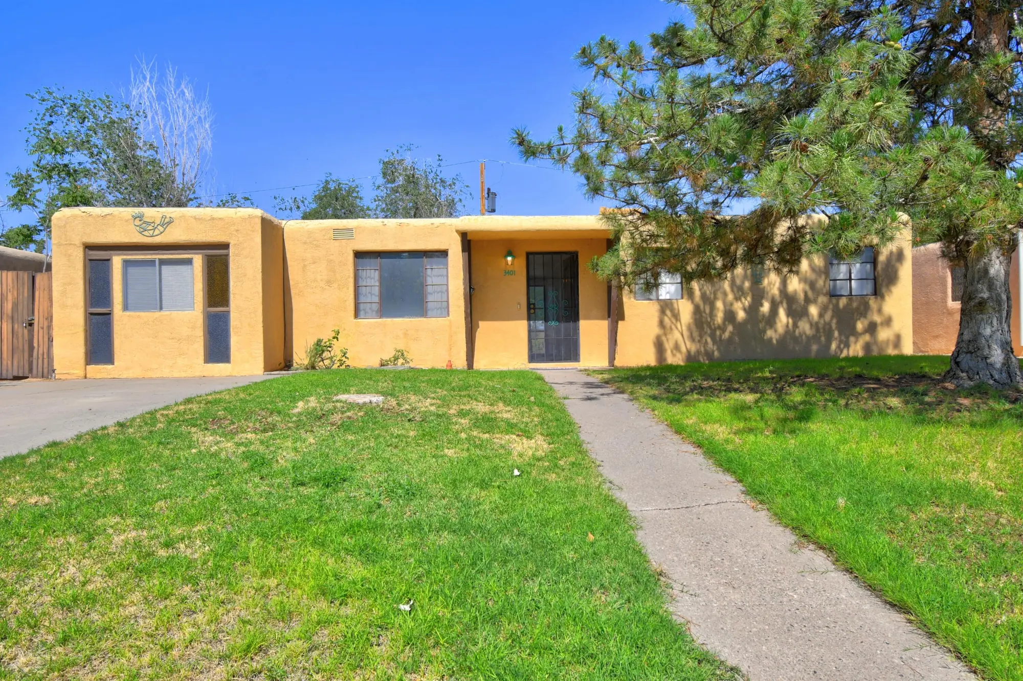 3401 Alvarado Drive NE