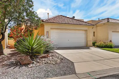 3137 Renaissance Loop SE, Rio Rancho