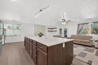 1715 Eldorado Loop 