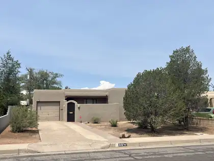 315 Manzano Street NE, Albuquerque