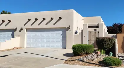 2264 Calle De Ortiz SW, Los Lunas