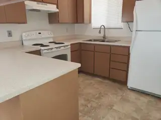 1729 Paisano Street NE Apt 4 