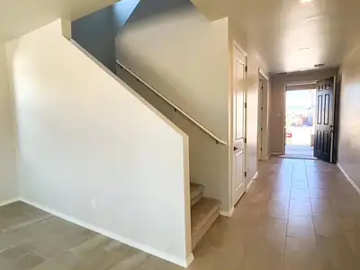 6013 Gilpin Drive SE, Albuquerque, NM 87106 