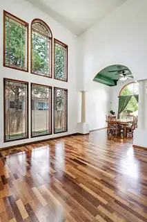 2832 W Island Loop SE 