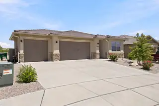 3335 Wolf Tail Loop NE 