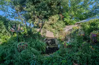 1308 Valencia Drive NE 