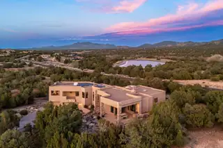 2 Concha Court 